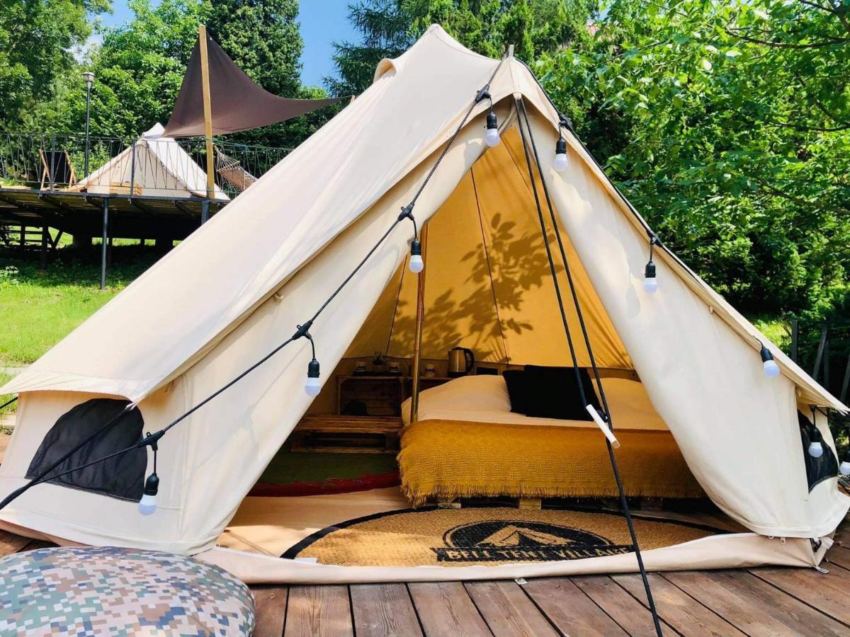 Готель Glampspace - Szlak Beskidzki Мендзибродзе-Бяльське Екстер'єр фото