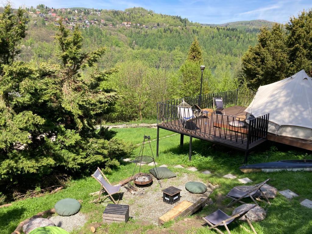 Готель Glampspace - Szlak Beskidzki Мендзибродзе-Бяльське Екстер'єр фото