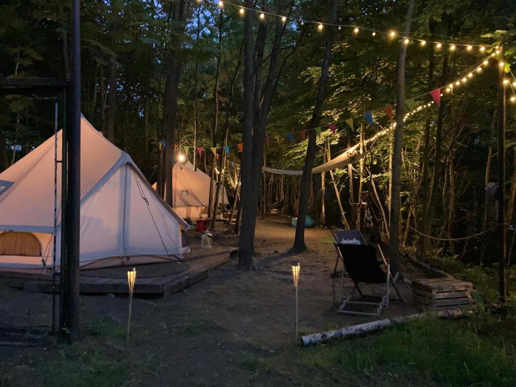 Готель Glampspace - Szlak Beskidzki Мендзибродзе-Бяльське Екстер'єр фото
