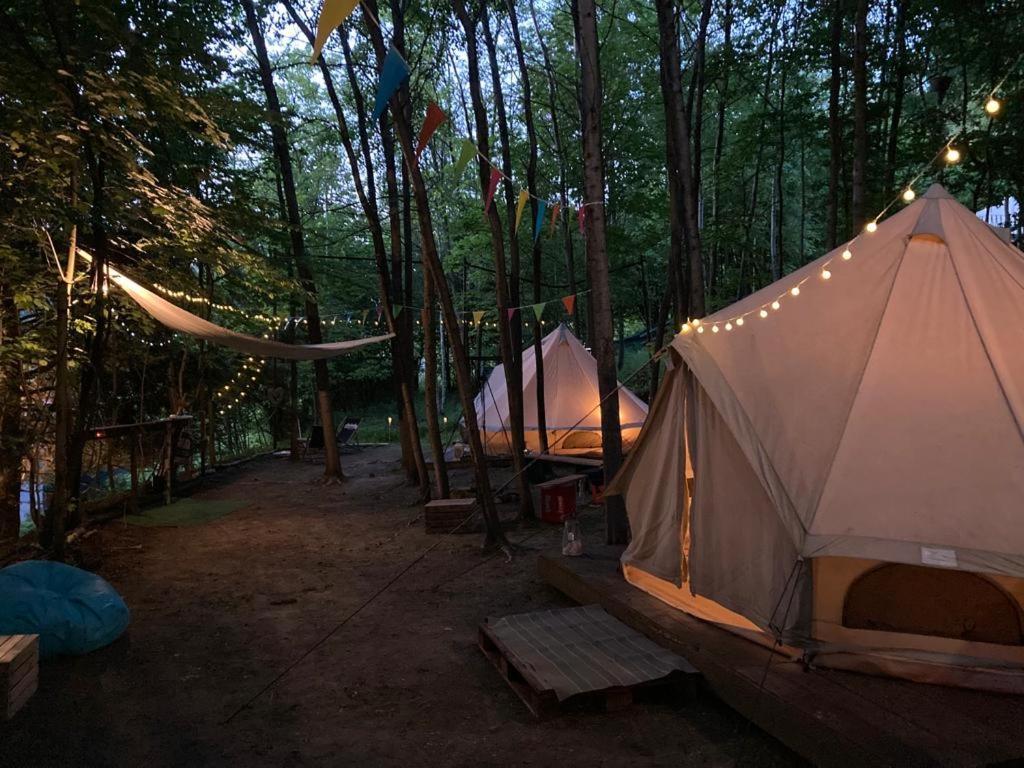Готель Glampspace - Szlak Beskidzki Мендзибродзе-Бяльське Екстер'єр фото