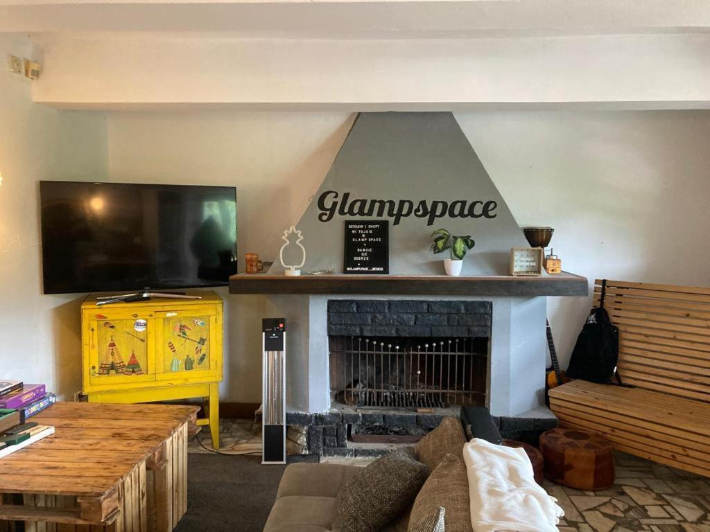 Готель Glampspace - Szlak Beskidzki Мендзибродзе-Бяльське Екстер'єр фото